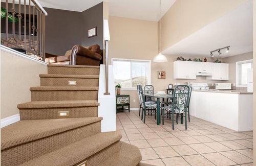 Lethbridge Villa | Paradise Canyon Golf Resort - Luxury Villa 407