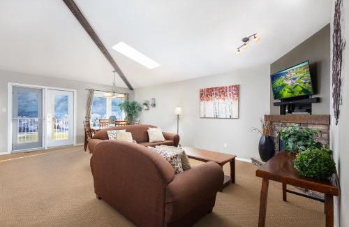Lethbridge Villa | Paradise Canyon Golf Resort - Signature Villa 380