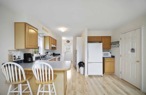 Carp Lake Cottage | Paradise Chalet on Paradise Lake