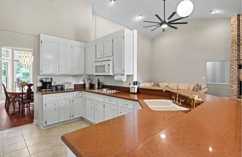 Troutman House | Paradise Cove on Lake Norman, 5.5 acres