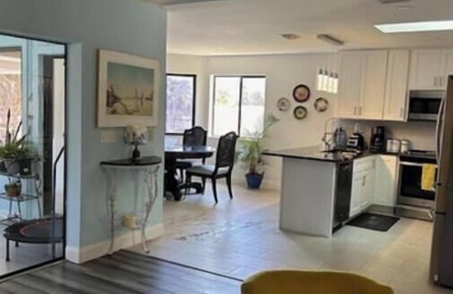 Palm Harbor House | Paradise Dream