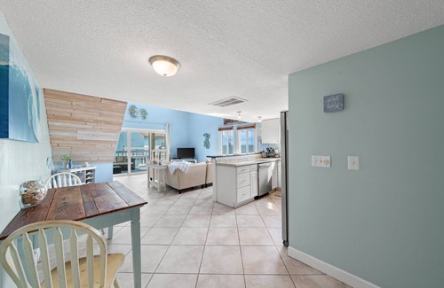 North Carolina Coast Condo | Paradise Found | Communal Pool OPEN NOW