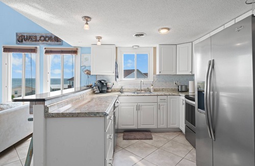 North Carolina Coast Condo | Paradise Found | Communal Pool OPEN NOW
