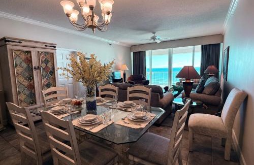 Navarre Beach Apartment | Paradise Found Direct Gulf Front 2 bedroom Condo