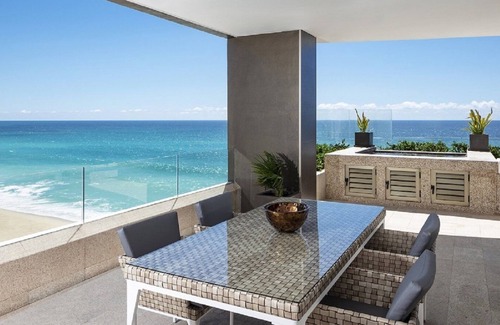 Cabo San Lucas Condo | Paradise Found: Luxurious 3 Bedroom Oceanfront Condo at Garza Blanca, Cabo