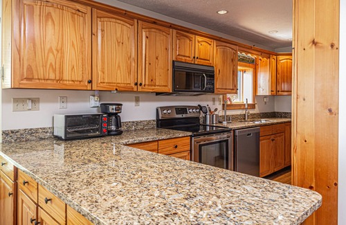 Paradise Point House | Paradise Found | Lakefront Views + Private Dock & Hot Tub!