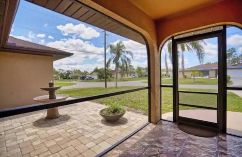 Port Charlotte House | Paradise Found