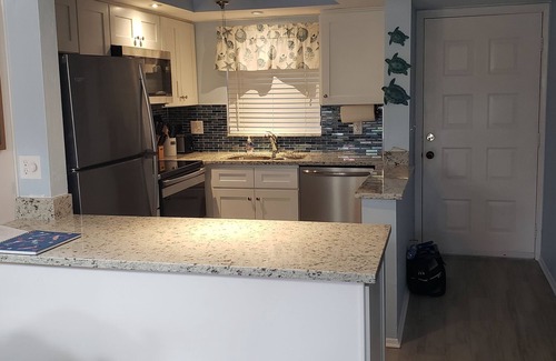 South Island Condo | Paradise Getaway: Island Living