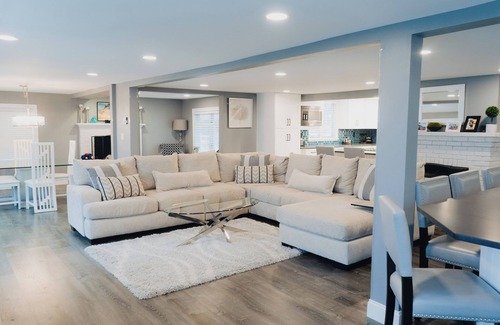 Clinton House | Paradise in Clinton! AIR-CONDITIONED