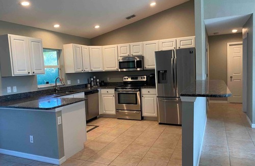 Gulf Cove House | Paradise in Port Charlotte -PRIVATE POOL! BEACH, GOLF, SUNSETS!