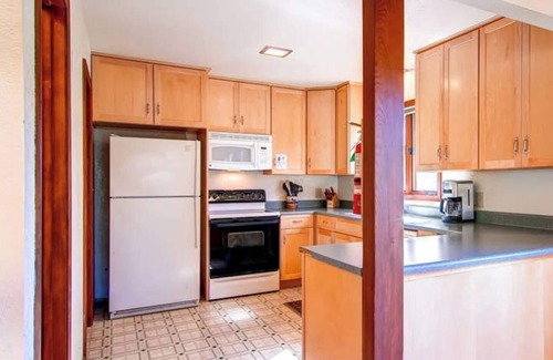 Yosemite West House | Paradise in Yosemite. NEW LISTING inside Yosemite PARK!