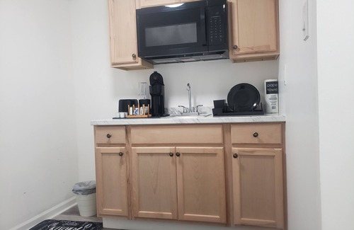 Darby House | Paradise Inn by the Airport