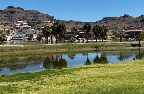 Parker Dam House | Paradise Lagoon