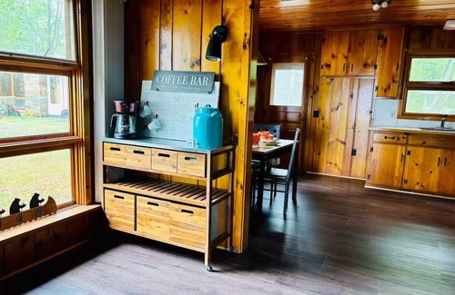 Carp Lake Cabin | Paradise Lake near Mackinaw City. Lakefront, near downtown & ferry docks
