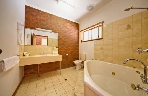 Kialla Hotel | Paradise Lakes Motel