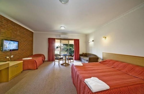 Kialla Hotel | Paradise Lakes Motel
