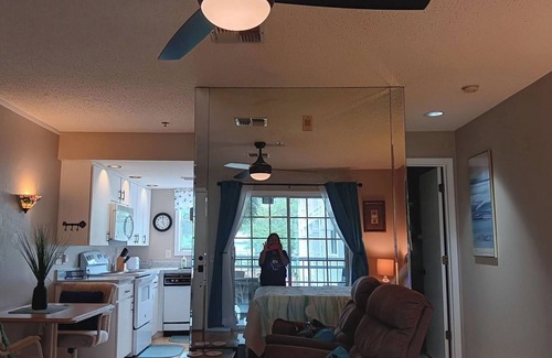 Lutz Condo | Paradise Lakes Nudist Resort Condo Available other nudist resorts are close.