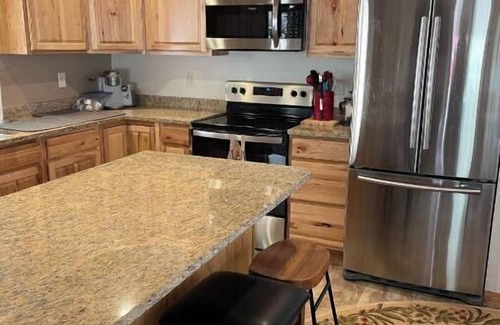 Custer Cabin | Paradise Land Cabin B