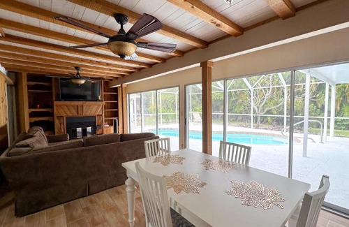 East Naples House | Paradise Naples Pool House