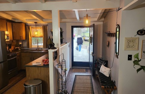 Effingham House | Paradise on Bluebird