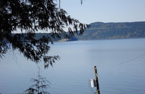 Regional District of Nanaimo Cottage | Paradise on Your Doorstep-Gateway to Mid-Island Attractions Unit No-18
