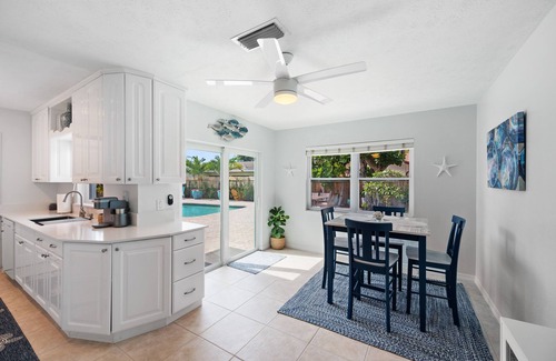 Tropic Palms House | Paradise Palms, our tropical oasis in Delray Beach and very close to Boca Raton!