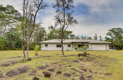 Keaau House | Paradise Park Vacation Rental about 4 Mi to Shoreline!