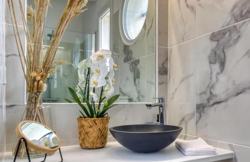 Junas Villa | Paradise place South of France