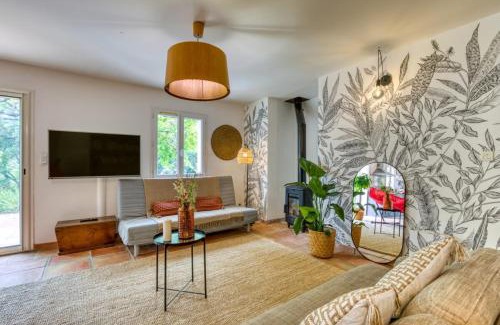 Junas Villa | Paradise place South of France