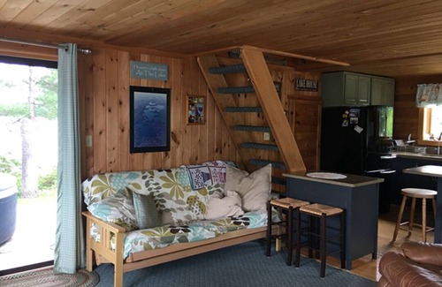Gray Cottage | Paradise Point - where memories are made!