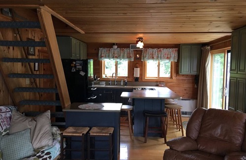 Gray Cottage | Paradise Point - where memories are made!