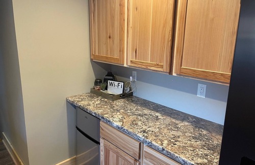 Lexington House | Paradise , Privacy , Public Beach access , Lexington , Close to Downtown,