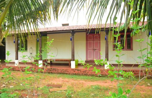 Bommayapalayam House | Paradise Quest Nature Farmhouse
