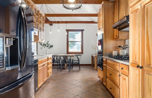 Pioneertown House | Paradise Ranch by Fieldtrip | 10-acre Pioneertown Estate