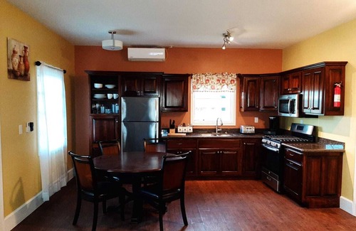 Behring Point Cottage | Paradise Ranch Cottages