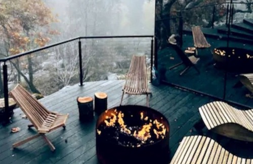 Three Rivers Apartment | Paradise Ranch Inn- Awake House Hot Tub,Sauna.