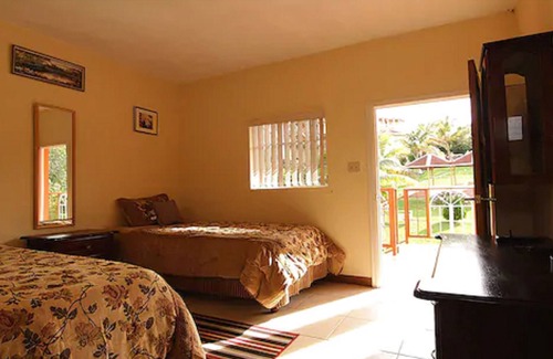Spring Village Hotel | Paradise Reggae Resort