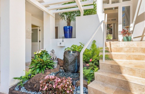 Kahala House | Paradise Rental w/Pool & Spa - 30 day min
