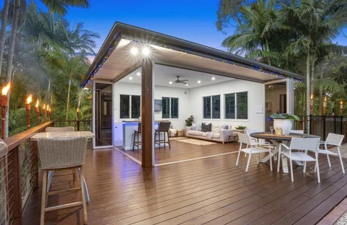 Carrara House | Paradise Retreat Resort Home with Waterfall & Pool on 2000m2