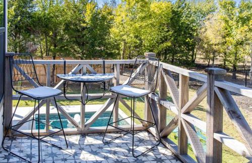 Waxahachie House | Paradise Tiger Mansion 6BR W Pool, Weddings Events