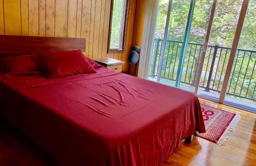 Hawley Ski Chalet | Paradise Uncovered Chalet Near Lake