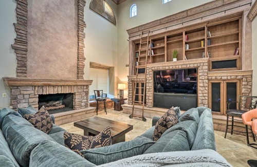 Paradise Valley House | Paradise Valley Villa with Luxe Pool and Outdoor Games