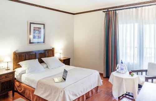 Manzanares Hotel | Parador de Manzanares