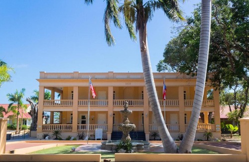 Ensenada Hotel | Parador Guánica 1929