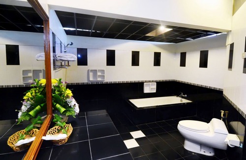 Sungai Liat Hotel | Parai Beach Resort & Spa