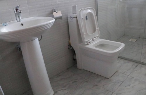 Wote Hotel | Paraiso Gardens Hotel