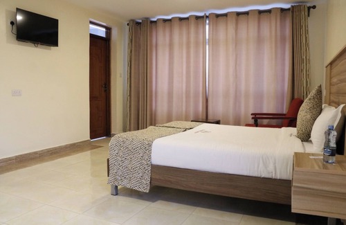 Wote Hotel | Paraiso Gardens Hotel