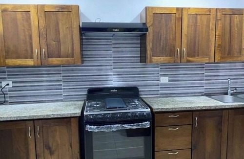 Los Brazos Apartment | Paramount 3-bedroom Apartment With Parking