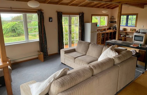 Parapara House | ParaPara Valley Holiday Home