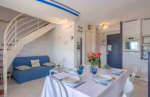 Pontaillac Apartment | Parc de Pontaillac by Interhome